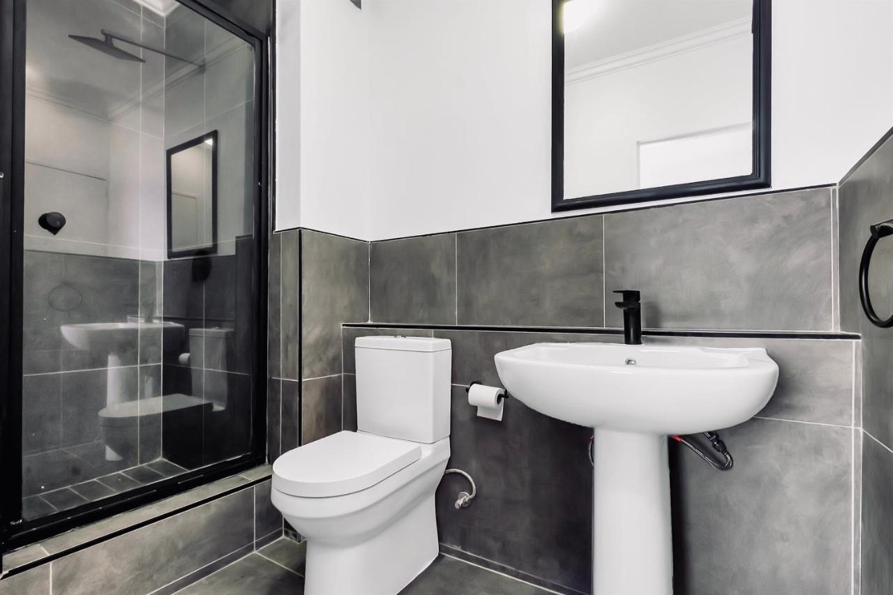 2 Bedroom 2 Bath Luxury - Sandton Cbd Johannesburg Dış mekan fotoğraf