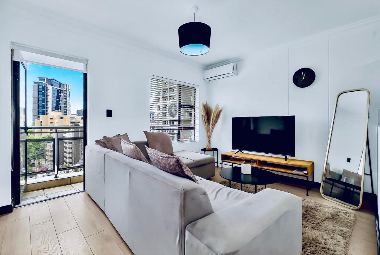 2 Bedroom 2 Bath Luxury - Sandton Cbd Johannesburg Dış mekan fotoğraf